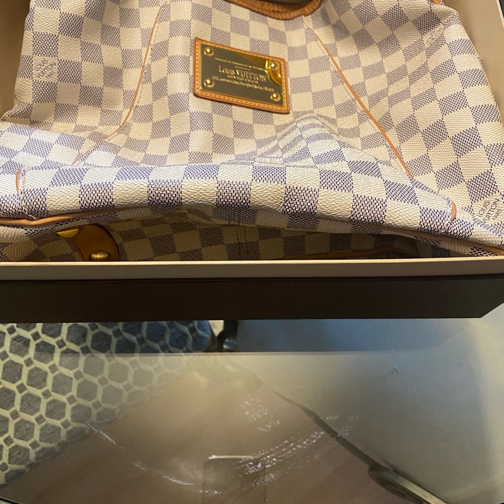 Damier Hobo Louis Vuitton